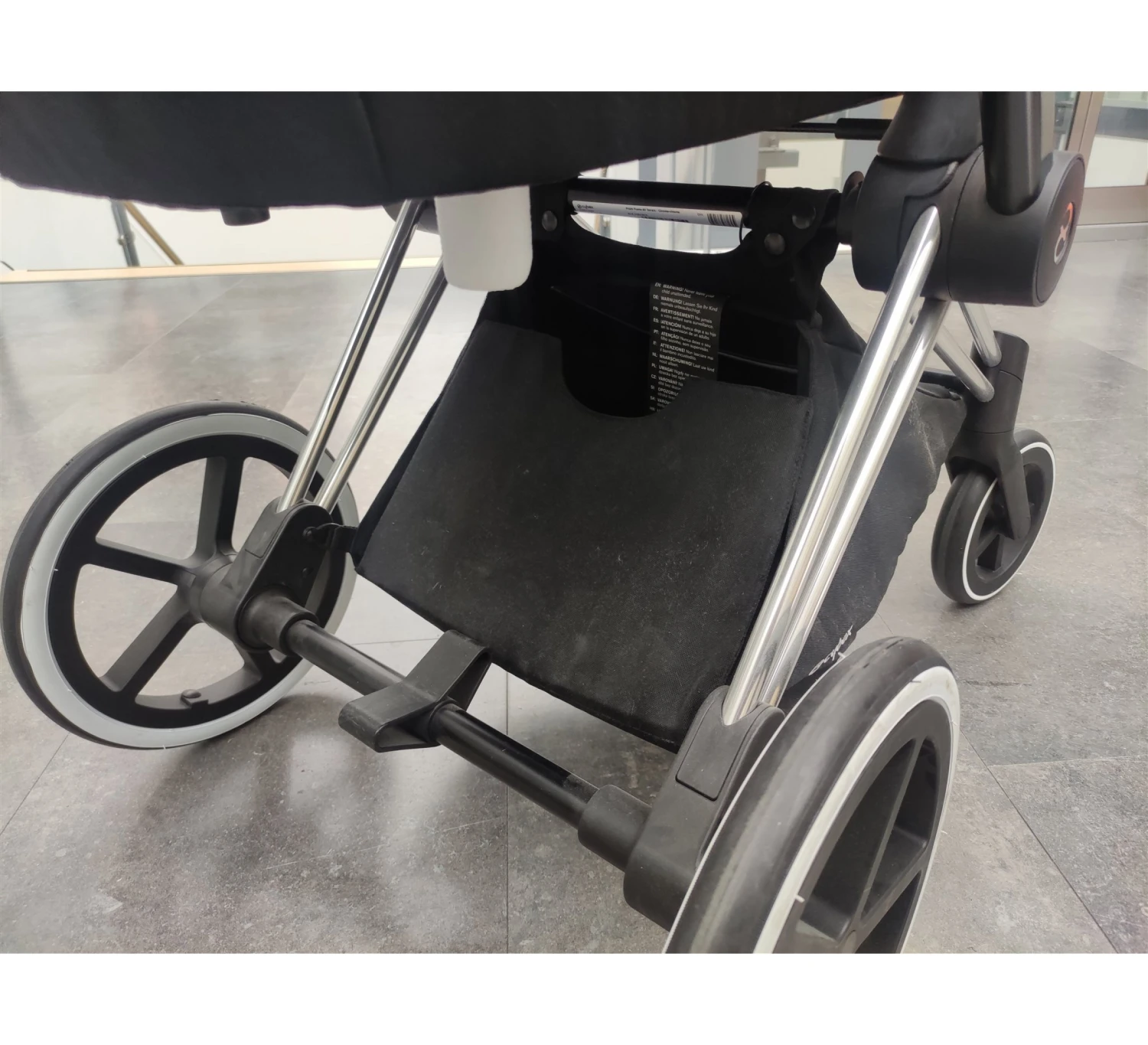 CYBEX Priam 3 Kinderwagen - Showmodel 8 CYBEX Priam 3 Kinderwagen - Showmodel - Afbeelding 8